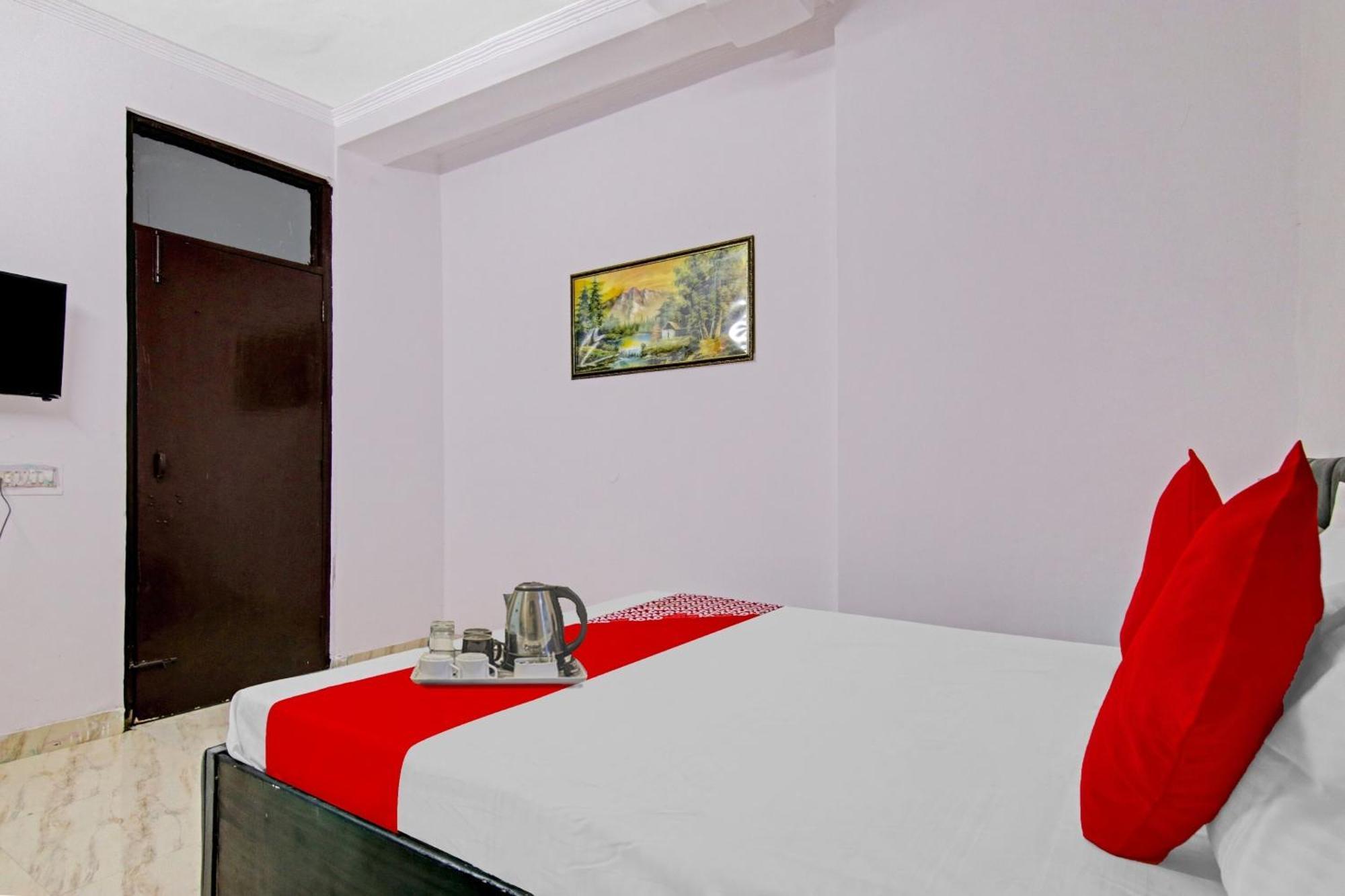 Hotel O Chaudhary Villa New Delhi Ngoại thất bức ảnh