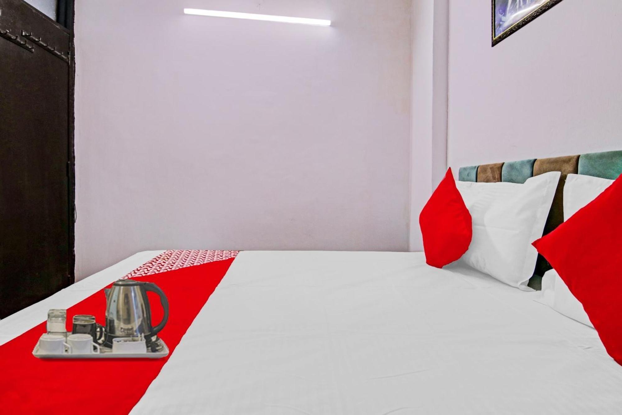 Hotel O Chaudhary Villa New Delhi Ngoại thất bức ảnh