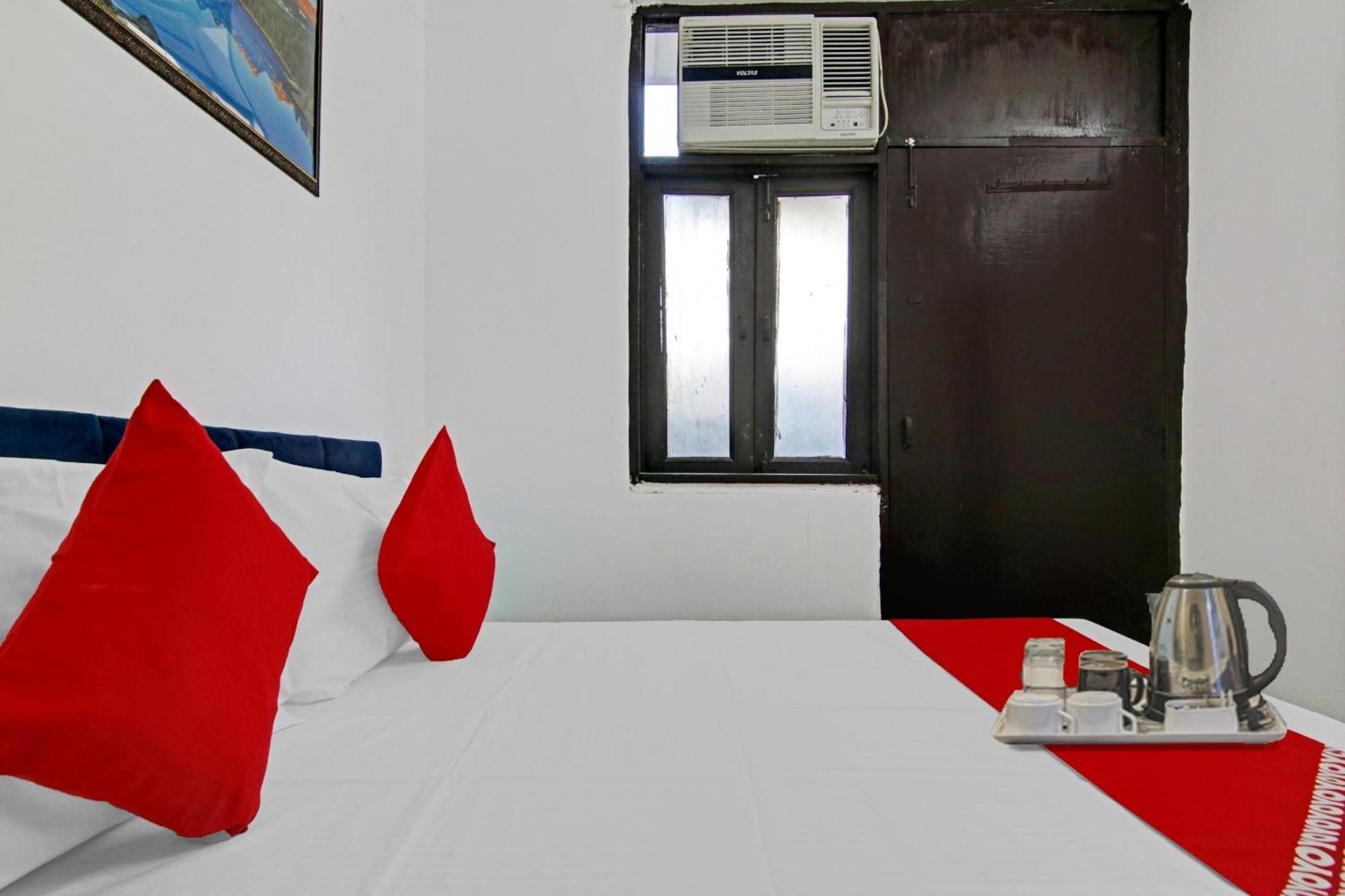Hotel O Chaudhary Villa New Delhi Ngoại thất bức ảnh